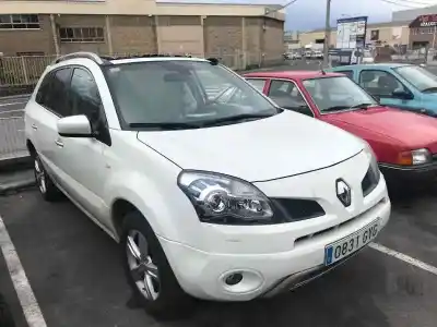Veicolo di demolizione RENAULT KOLEOS 2.0 dCi Diesel FAP dell'anno 2010 alimentato M9R G8