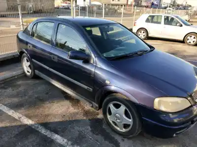 Véhicule à la ferraille opel astra g berlina club de l'année 1998 alimenté y20dth