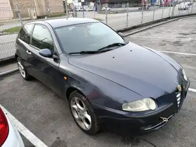 Veicolo di demolizione ALFA ROMEO 147 (190) 1.6 16V CAT dell'anno 2000 alimentato AR32104