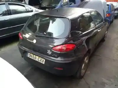 Veicolo di demolizione alfa romeo 147 (190) 1.9 jtd distinctive dell'anno 2004 alimentato 937a2000