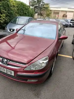 Scrapping Vehicle PEUGEOT 607 (S1) 3.0 V6 24V of the year 2000 powered XFX