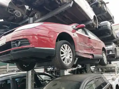 Véhicule à la ferraille CITROEN C5 BERLINA SX (E) de l'année 2004 alimenté RHR