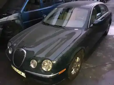 Veículo de Sucata JAGUAR                                             S-TYPE                                                                                                                                                                                                                                                     2.5 V6 Executive                                                                                                                                                                                                                                           do ano 2003 alimentado 1B