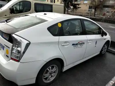 Здавання транспортного засобу toyota prius (nhw30) plug-in hybrid advance року 2009 потужний 2zr