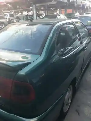 Sloopvoertuig seat cordoba berlina (6k2) sx van het jaar 1997 aangedreven ahu