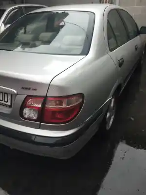 Veicolo di demolizione nissan almera (n16/e) luxury (a.i.e) dell'anno 2000 alimentato yd22