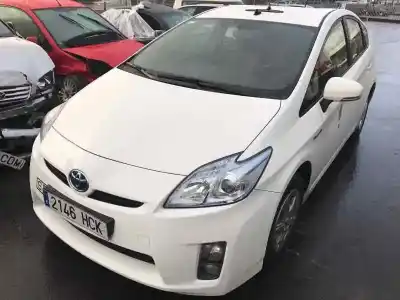 Veicolo di demolizione TOYOTA PRIUS (NHW30) Plug-in Hybrid Advance dell'anno 2011 alimentato 2ZR