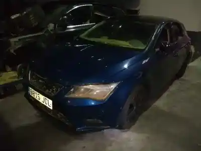 Veicolo di demolizione SEAT LEON (5F1) Style dell'anno 2015 alimentato CLH
