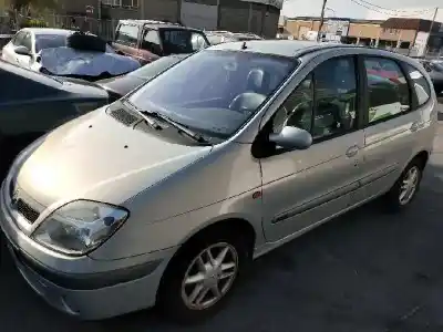 Scrapping Vehicle RENAULT SCENIC (JA..) 1.9 DCI Authentique of the year 2000 powered F9Q K7
