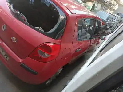 Scrapping Vehicle renault clio iii confort dynamique of the year 2005 powered k4m d8