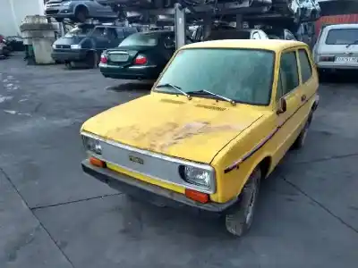 Sloopvoertuig SEAT 133 0.8 van het jaar 1977 aangedreven 