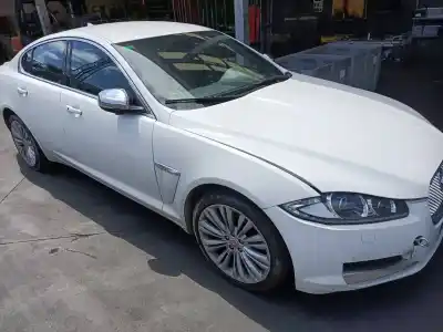 Veículo de Sucata jaguar xf 3.0 v6 diesel luxury do ano 2014 alimentado 306dt