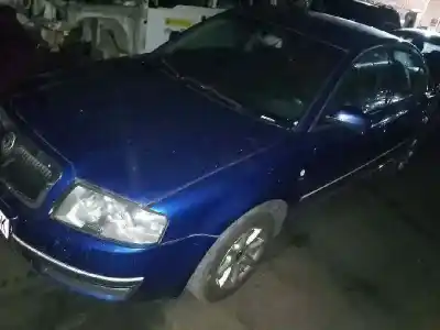 Здавання транспортного засобу SKODA SUPERB (3U4) Classic року 2002 потужний AWX