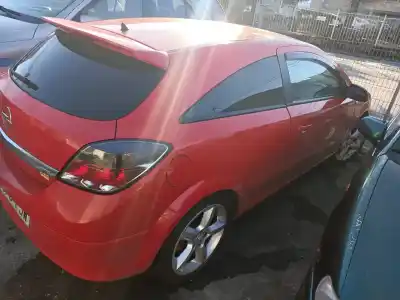 Veículo de Sucata opel astra gtc cosmo do ano 2004 alimentado z16xep