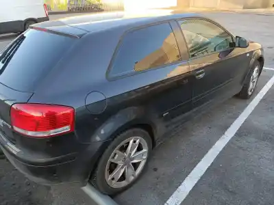 Veículo de Sucata audi a3 (8p) 2.0 tdi ambiente do ano 2004 alimentado bkd