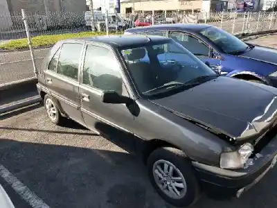 Veicolo di demolizione PEUGEOT 106 (S1) 1.4 dell'anno 1991 alimentato KDY