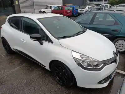 Veículo de Sucata RENAULT CLIO IV Business do ano 2012 alimentado K9K C6
