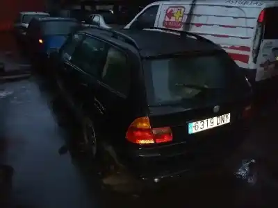 Sloopvoertuig bmw serie 3 touring (e46) 320d van het jaar 2001 aangedreven 204d1