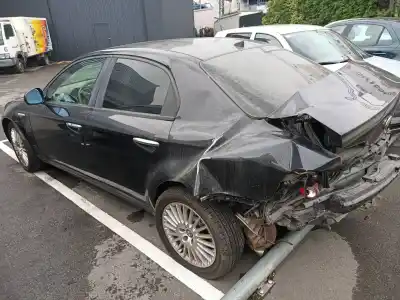 Здавання транспортного засобу alfa romeo 159 sportwagon (140) 1.9 jtdm 16v distinctive року 2005 потужний 939a2000