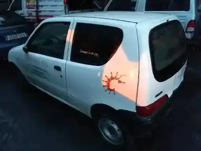 Sloopvoertuig fiat seicento (187) vintage van het jaar 2006 aangedreven 187a1000