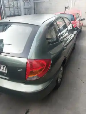 Scrapping Vehicle kia rio ls berlina of the year 2000 powered a5d
