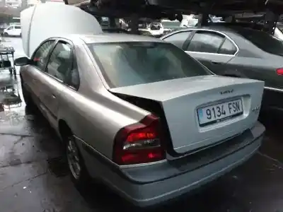 Veículo de Sucata volvo s80 berlina 2.4 (125kw) do ano 1999 alimentado b5244s