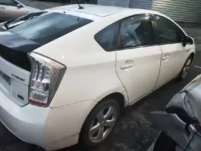 Veicolo di demolizione toyota prius (nhw30) plug-in hybrid advance dell'anno 2009 alimentato 2zr