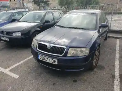 Здавання транспортного засобу SKODA SUPERB (3U4) Classic року 2003 потужний AWX