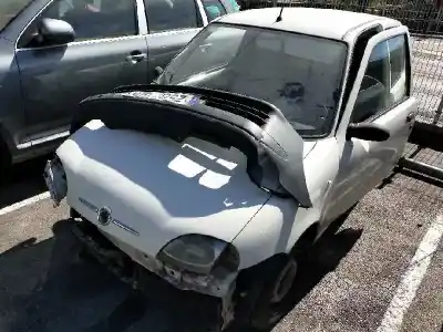 Veicolo di demolizione FIAT SEICENTO (187) Vintage dell'anno 2005 alimentato 187A1000