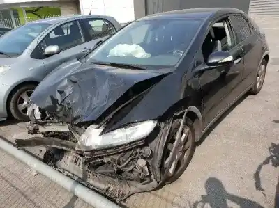 Здавання транспортного засобу HONDA CIVIC BERLINA 5 (FK) 2.2 i-CTDi Comfort року 2006 потужний N22A2