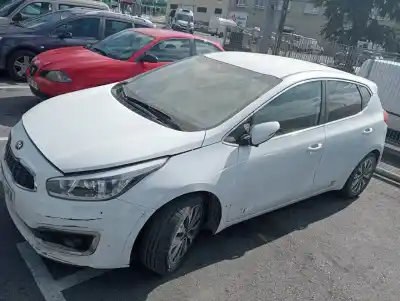 Scrapping Vehicle KIA CEE´D X-Tech of the year 2015 powered D4FC