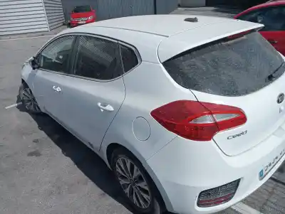 Scrapping Vehicle kia cee´d x-tech of the year 2015 powered d4fc