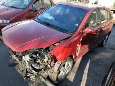 Veículo de Sucata KIA RIO 1.5 CRDi EX2 do ano 2005 alimentado D4FA
