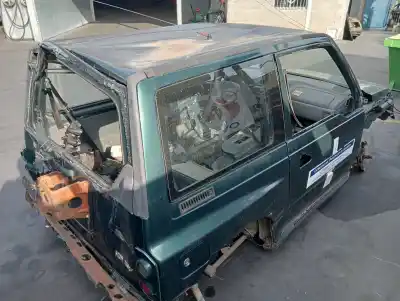 Veículo de Sucata santana 300/350 1.6 hdi 4x4 do ano 2005 alimentado 9hx