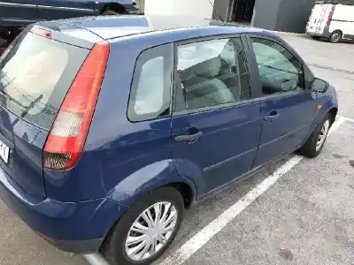 Veículo de Sucata ford fiesta (cbk) ambiente do ano 2002 alimentado a9jb