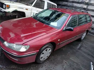 Vehículo de desguace PEUGEOT 406 BREAK (S1/S2) SR TD del año 2001 con motor RHZ