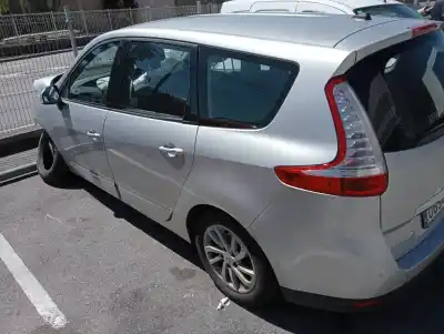 Veículo de Sucata renault scenic iii grand dynamique do ano 2012 alimentado r9m a4
