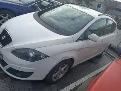 Veicolo di demolizione SEAT ALTEA XL (5P5) Reference dell'anno 2009 alimentato CAY