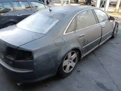 Здавання транспортного засобу audi a8 (4e2) 4.2 quattro року 2002 потужний bfm