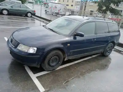 Veicolo di demolizione VOLKSWAGEN PASSAT VARIANT (3B5) Comfortline dell'anno 1998 alimentato AFN