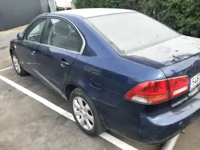 Veículo de Sucata kia magentis active do ano 2006 alimentado d4ea