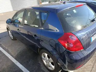 Veículo de Sucata kia cee´d active do ano 2006 alimentado d4fb