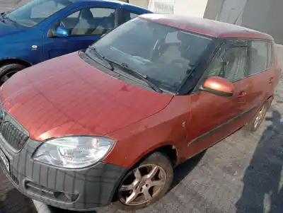 Veículo de Sucata SKODA FABIA (5J2 ) Style do ano 2007 alimentado BSW
