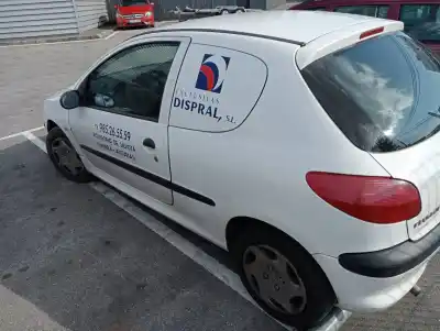 Veículo de Sucata peugeot                                            206 berlina                                                                                                                                                                                                                                                xn                                                                                                                                                                                                                                                         do ano 2003 alimentado wjy