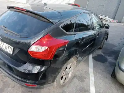 Vehicul casat ford focus turn. (cb8) titanium al anului 2011 alimentat t1da