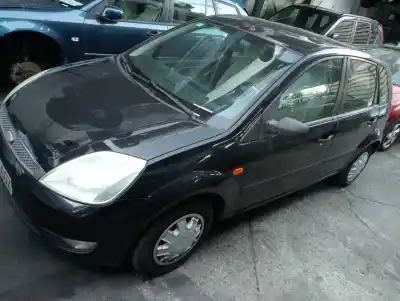 Здавання транспортного засобу ford fiesta (cbk) ambiente року 2002 потужний fxjb