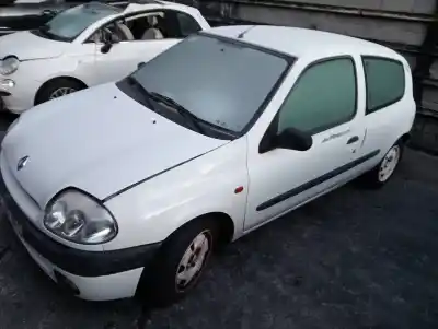 Veicolo di demolizione renault clio ii fase i (b/cbo) 1.9 d alize dell'anno 1998 alimentato f8q p6