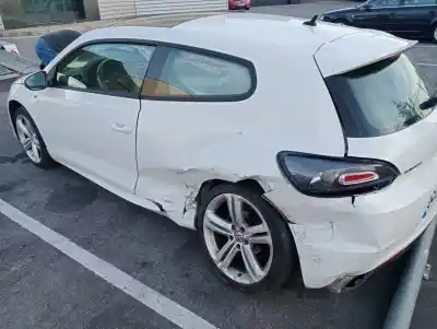 Veículo de Sucata volkswagen scirocco (137) 2.0 tdi (103kw) do ano 2008 alimentado cfh