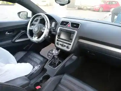 Veículo de Sucata volkswagen scirocco (137) 2.0 tdi (103kw) do ano 2008 alimentado cfh