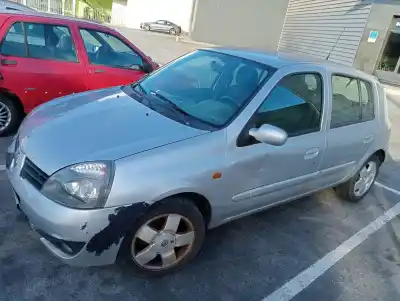 Здавання транспортного засобу renault clio ii fase ii (b/cb0) campus року 2001 потужний k9k 17